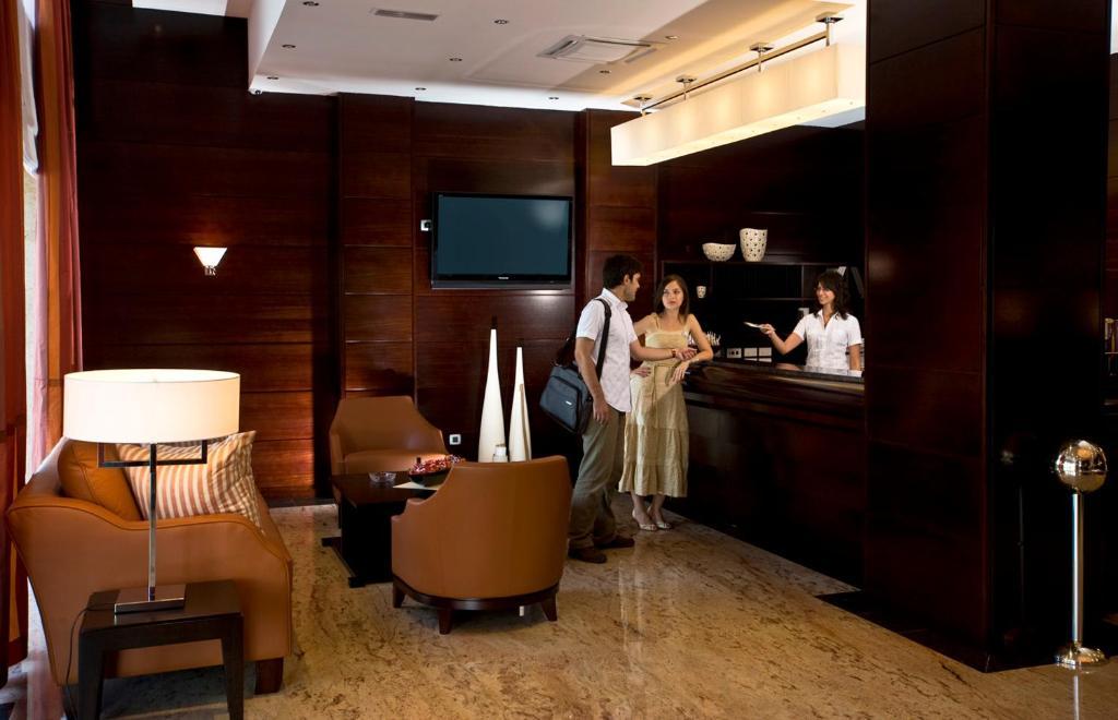 Aparthotel Premier Подгорица Интериор снимка