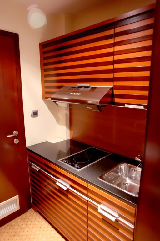 Aparthotel Premier Подгорица Стая снимка