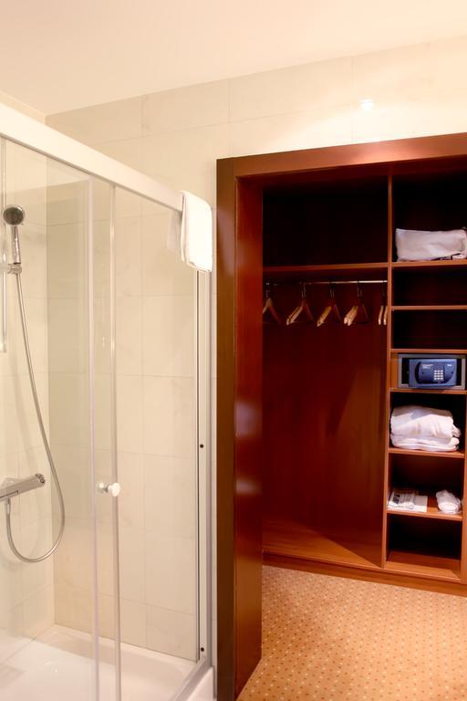 Aparthotel Premier Подгорица Стая снимка